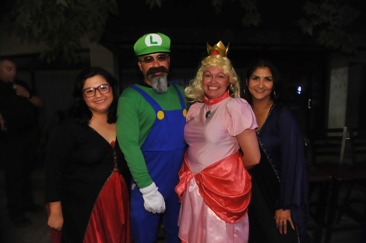 The Halloween edition of the monthly Pub Run was held Friday, Oct. 5. <em><b>Photo by Gonzalo Poza | Heron contributor</b></em>